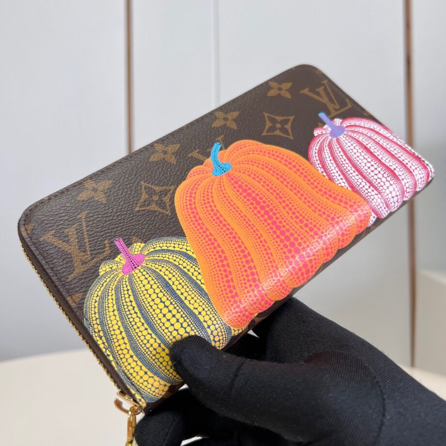 Louis Vuitton M82106 Pumpkin Lv X Yk Zippy Wallet