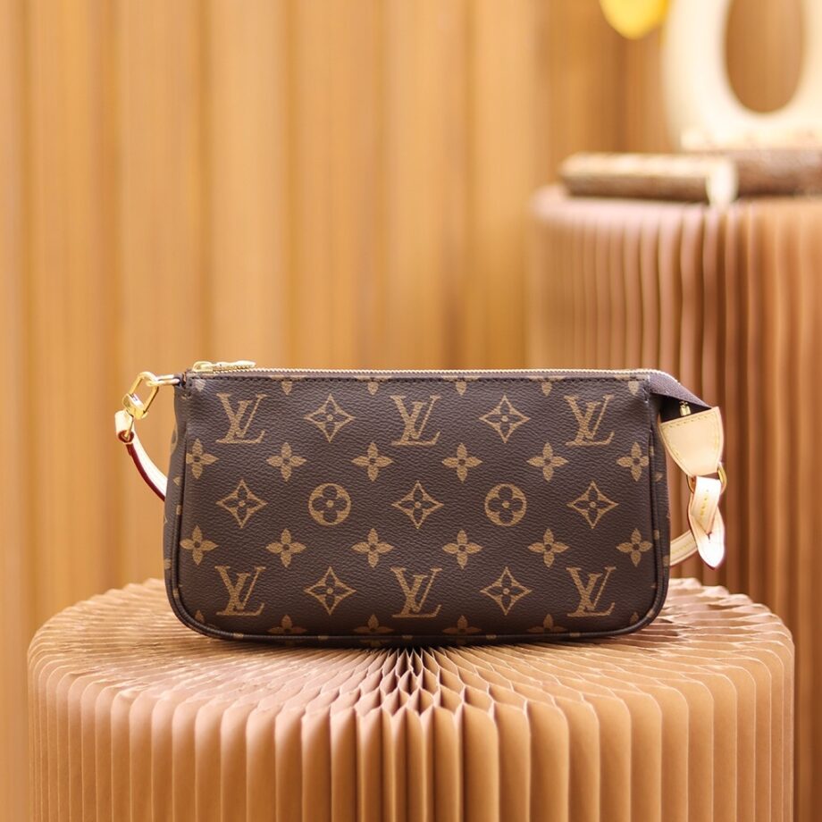 Louis Vuitton M40712 Pochette Accessoires Zippy Wallet