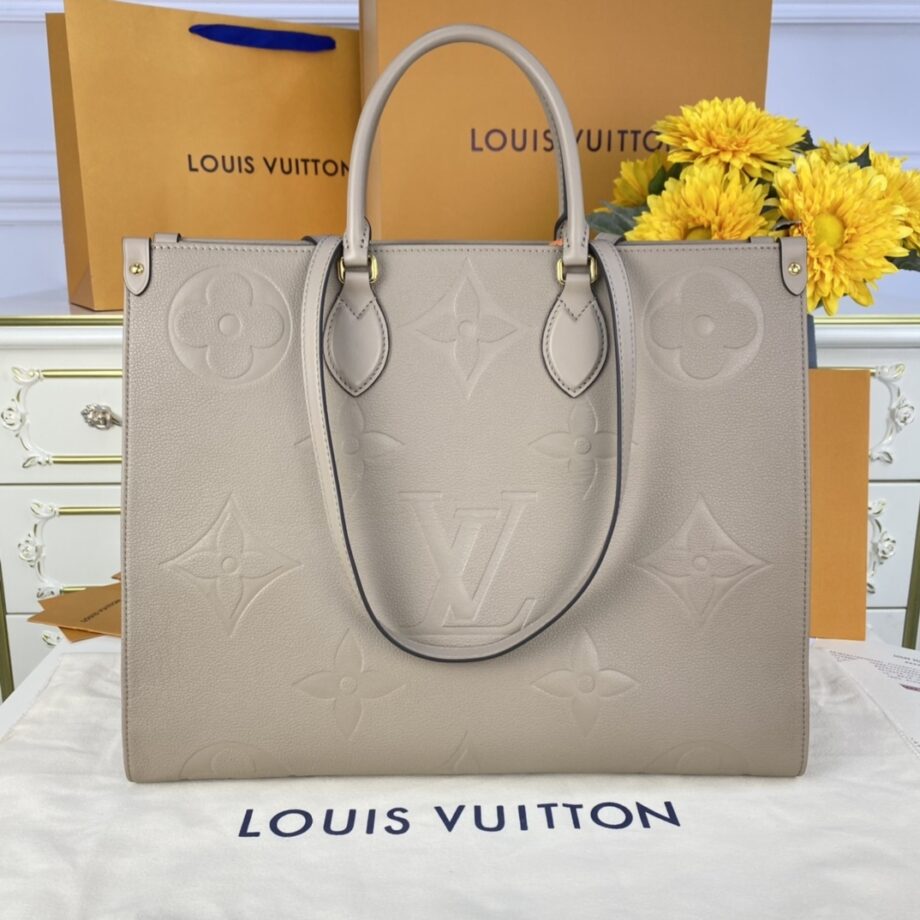 Louis Vuitton M44933 Gray Onthego Gm Handbag