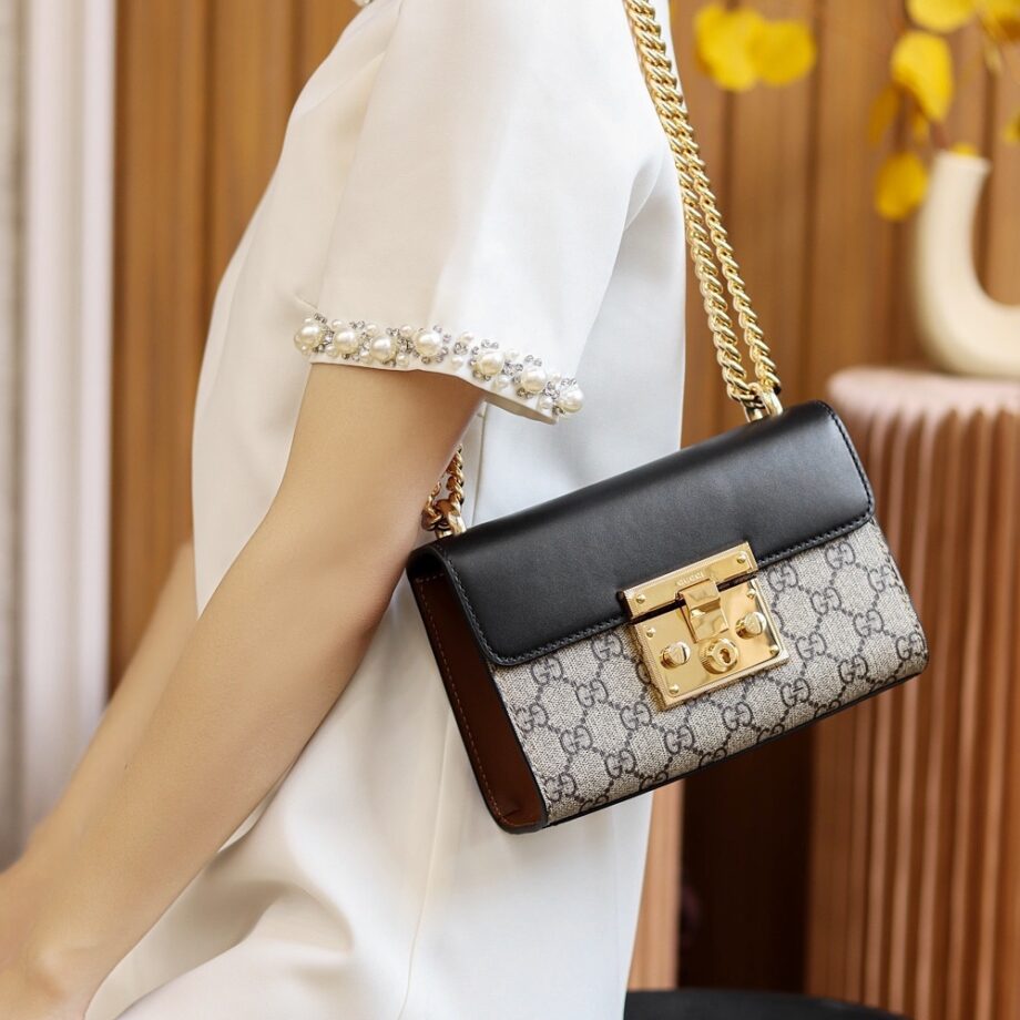 Gucci 409487 Padlock Small GG Shoulder Bag