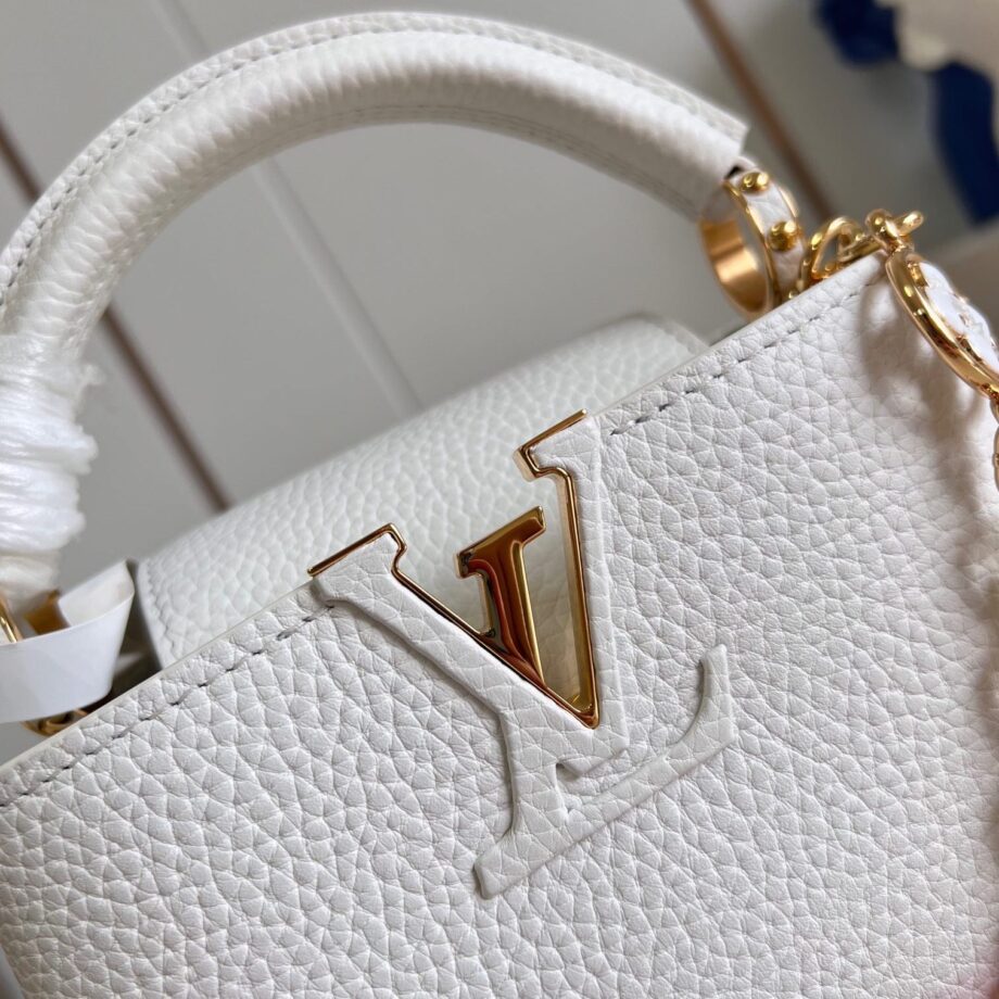 Louis Vuitton M22375 White Capucines Mini Handbag