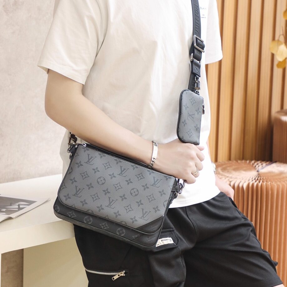 Louis Vuitton M69443 Trio Messenger