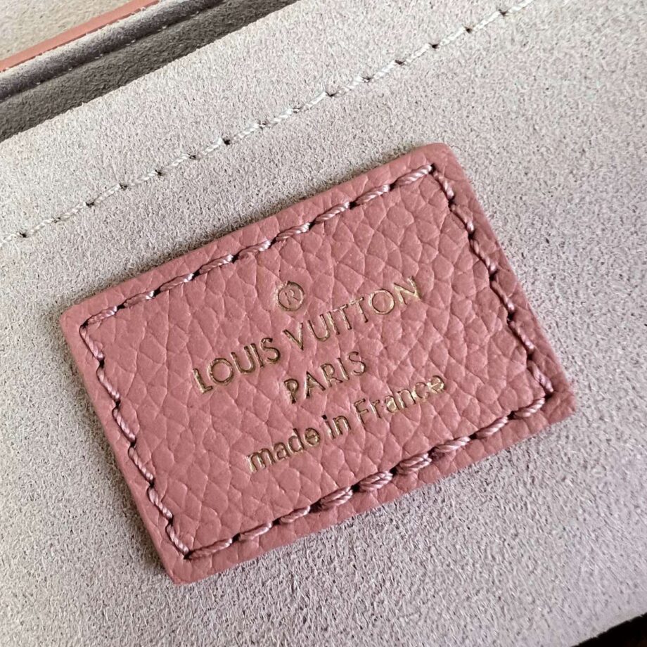 Louis Vuitton M22305 Pink Lockme East West Chain Bag