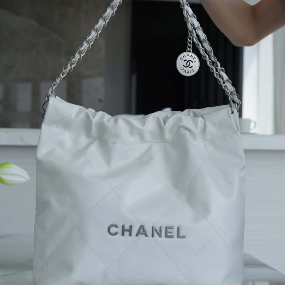 Chanel AS3260 Small White Shiny Calfskin & Silver-Tone Metal Chanel 22 Small Handbag