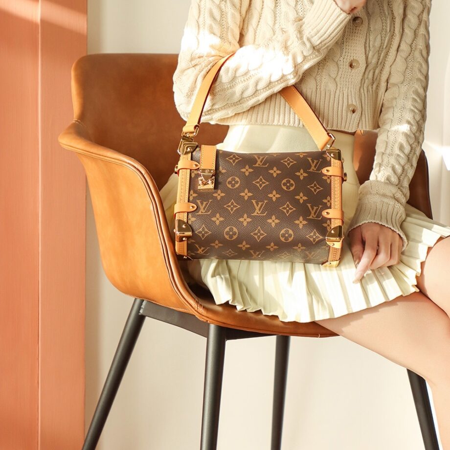 Louis Vuitton M46358 Side Trunk Box Bag