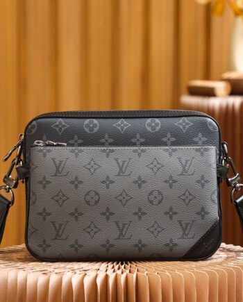 Louis Vuitton M69443 Trio Messenger Bag