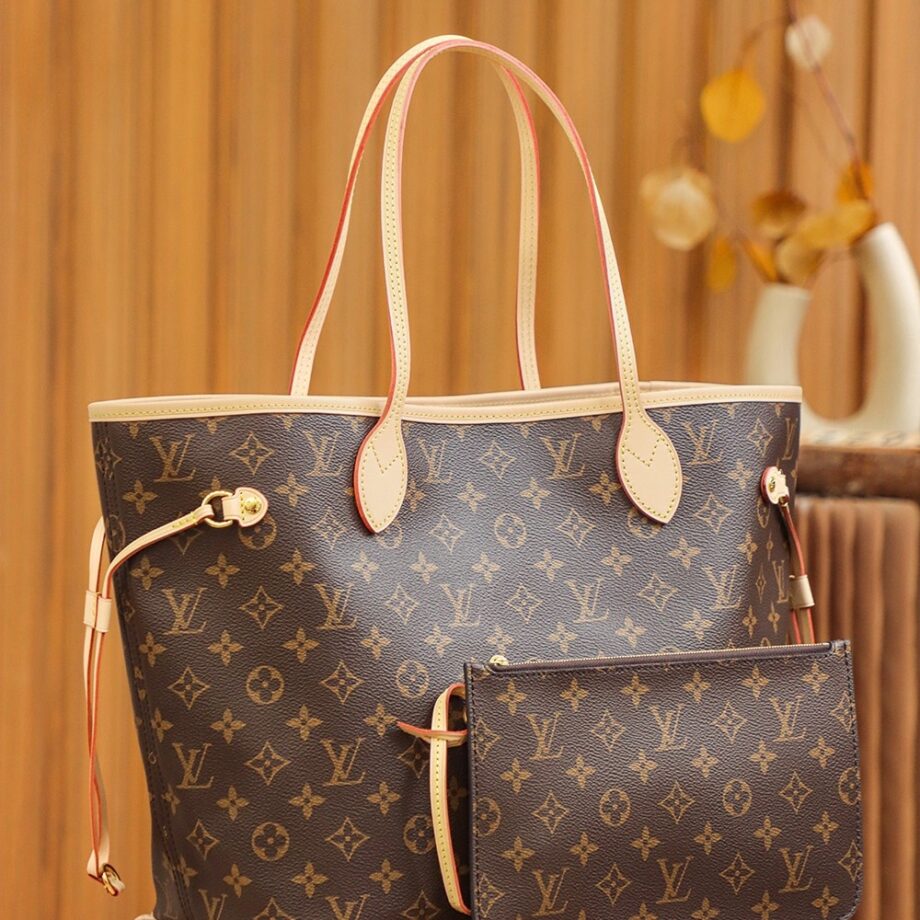 Louis Vuitton M40995 Neverfull MM Shopping Bag