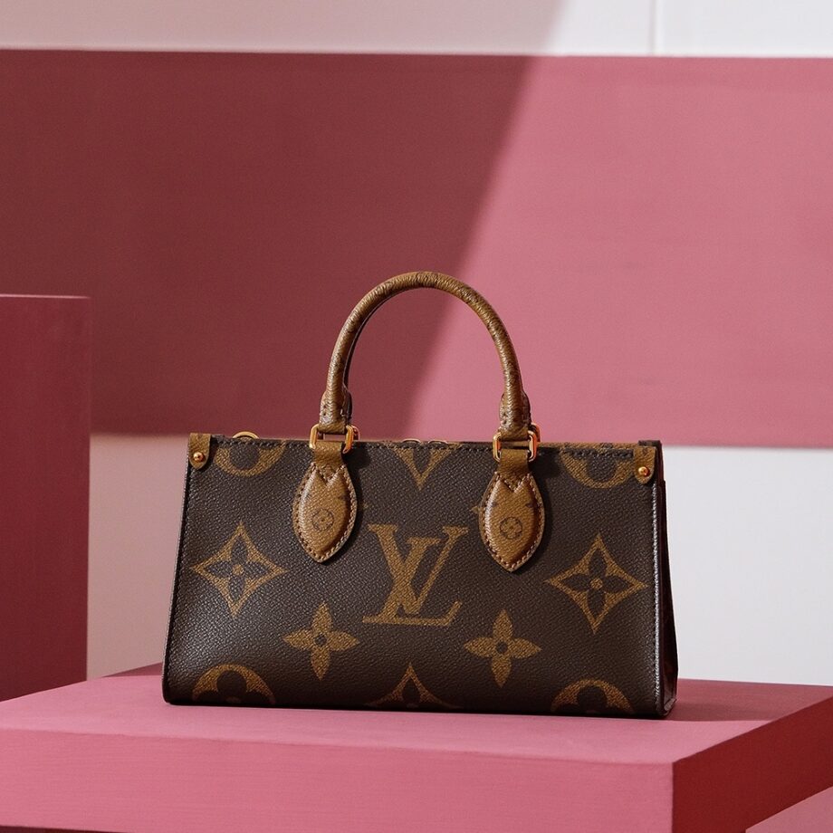 Louis Vuitton M46653 Onthego East West