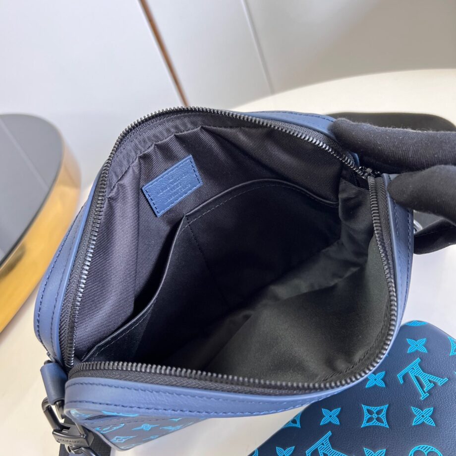 Louis Vuitton M46604 Black & Blue Trio Messenger Bag