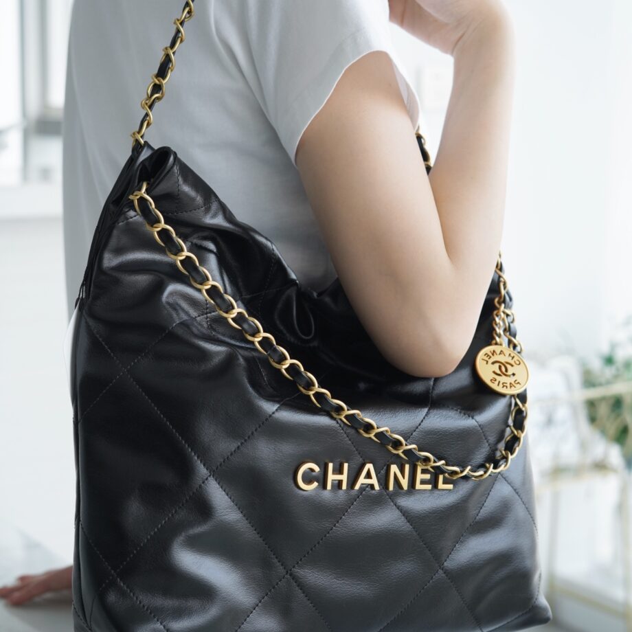 Chanel AS3260 Small Black Shiny Calfskin & Gold-Tone Metal Chanel 22 Small Handbag