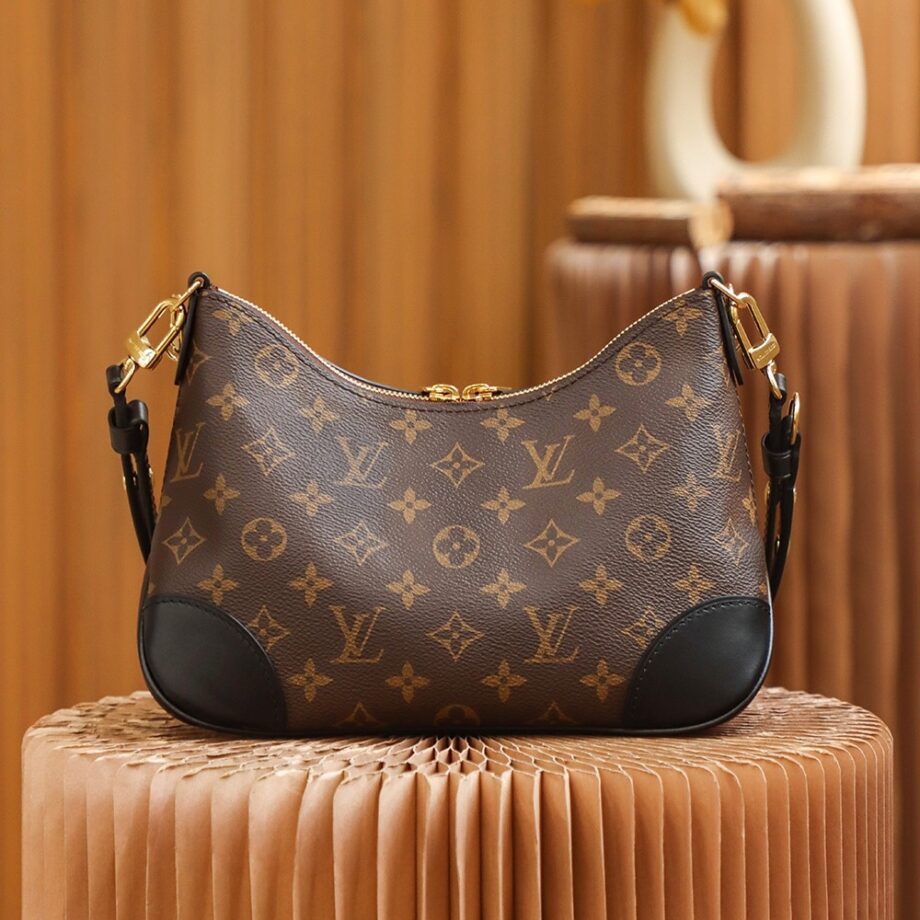 Louis Vuitton M45831 Black Edging Boulogne Handbag