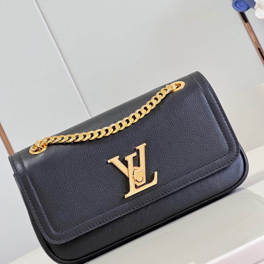 Louis Vuitton M22303 Lockme Chain East West Bag