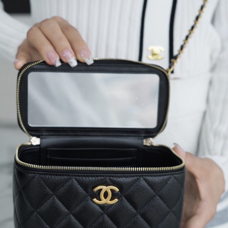 Chanel Black Calfskin S French Imported Calfskin Hollow-Out Long Box