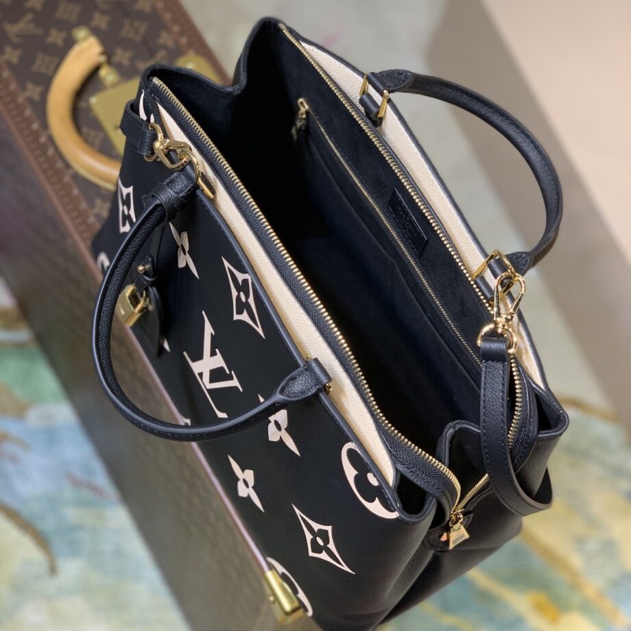 Louis Vuitton M45842 Grand Palais Tote Bag