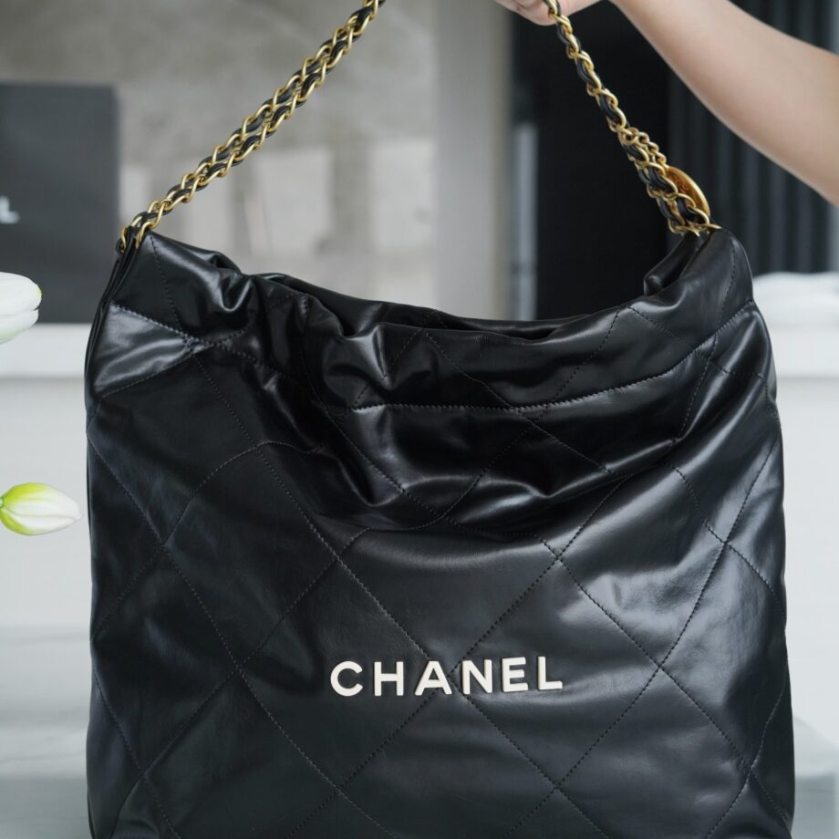 Chanel AS3261 Medium Black Shiny Calfskin & Gold-Tone Metal Chanel 22 Handbag