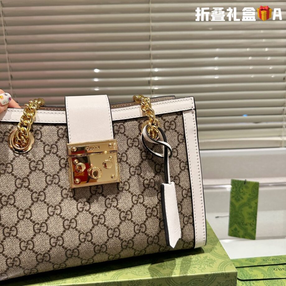 Gucci Padlock New Chain Shoulder Bag